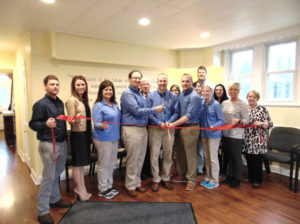 Batesville Chiropractic and Rehab ribbon cutting photo