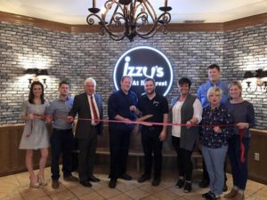 Izzy’s at Hillcrest ribbon cutting photo