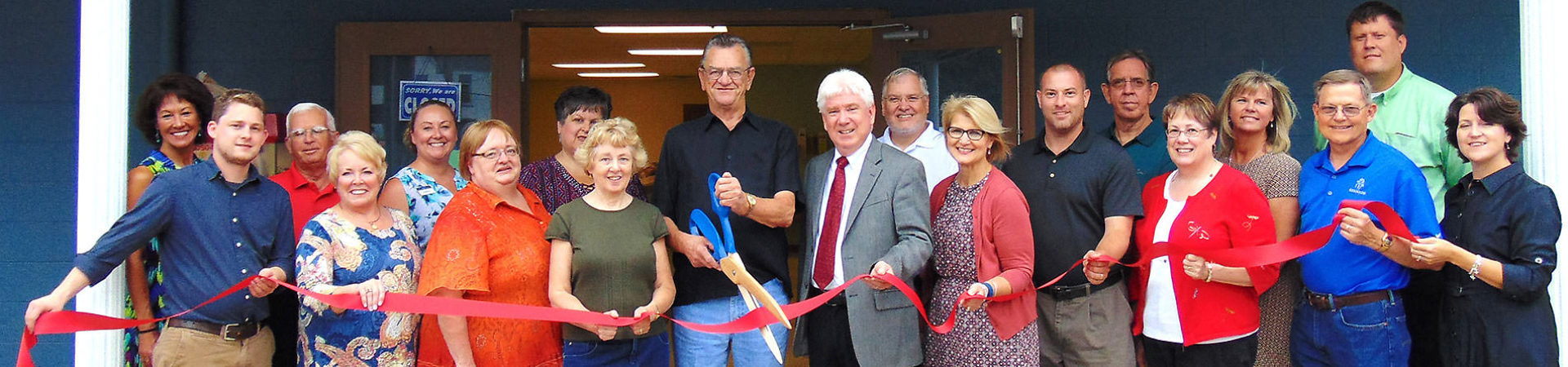 Batesville Food Pantry ribbon cutting